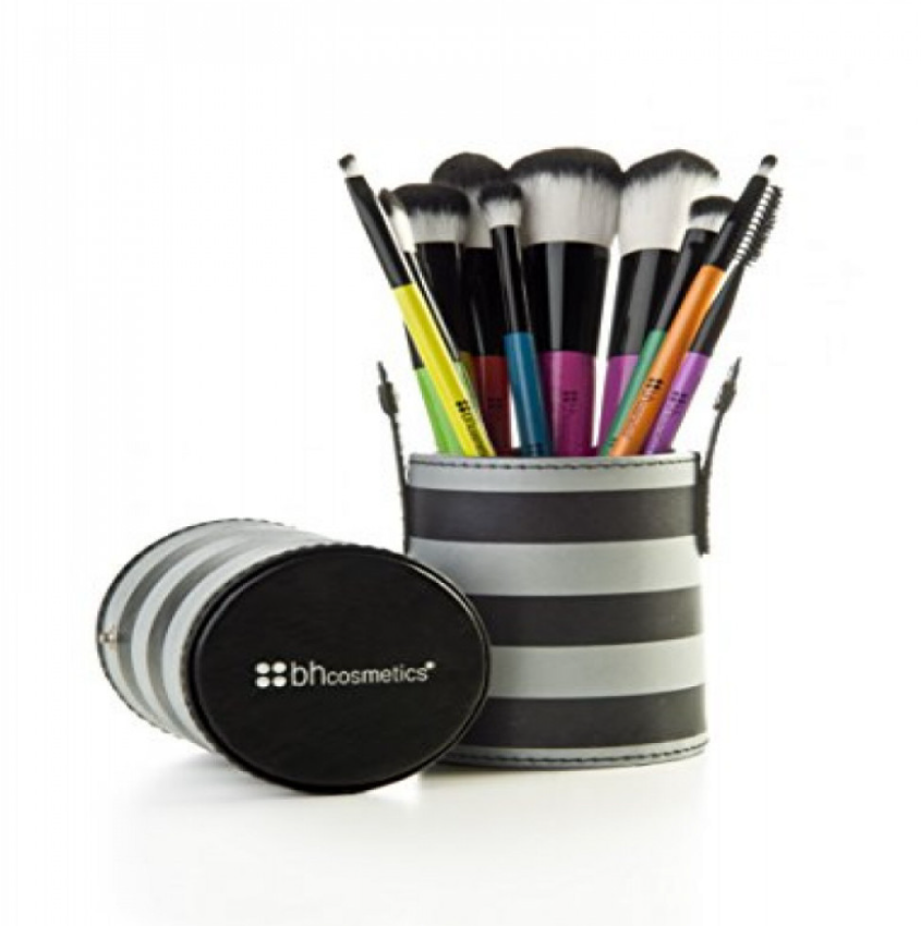 طقم فرش مكياج بوب ارت مكون من 10 قطع من بي اتش كوزماتيكس