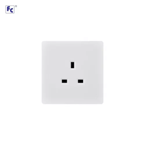 فيش 13 امبير عادي 3*3 ابيض - اف سي 