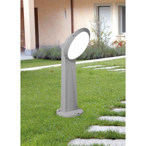 عمود إنارة حديقة