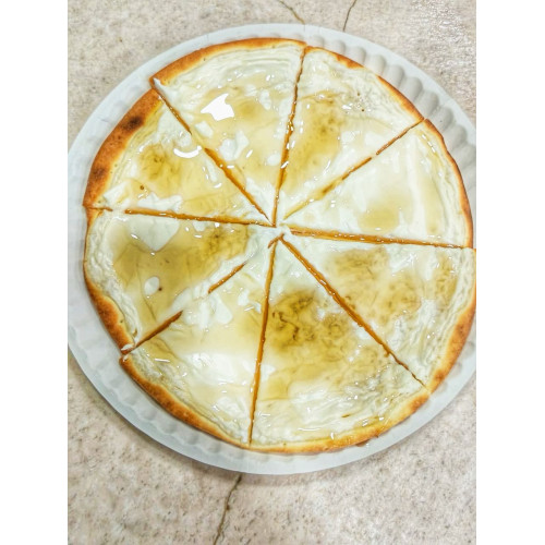 فطيرة لبنة بالعسل دائره