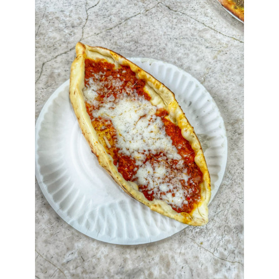 فطيرة لحم جبن