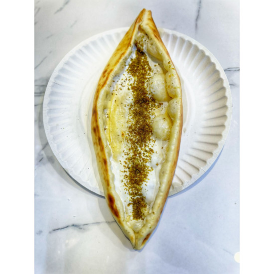 فطيرة لبنة زعتر 