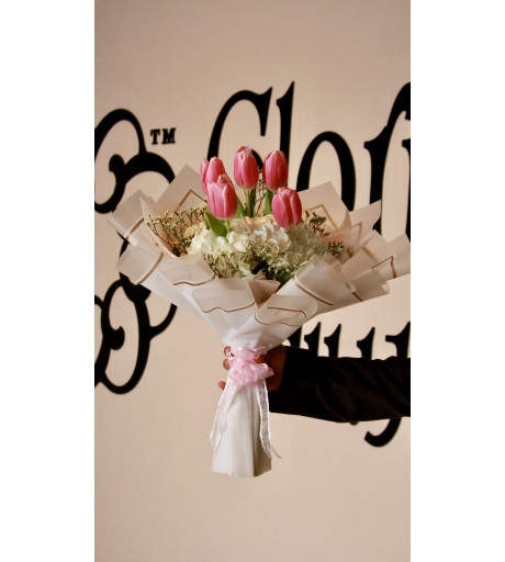 باقة التوليب 1