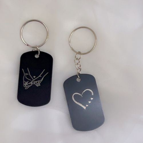 قلادة معدنية للمفاتيح منقوشة بكلمات ملهمة، من أفضل الهدايا للمناسبات الخاصة 