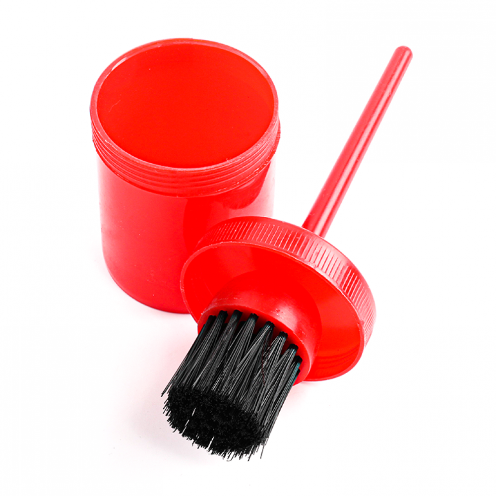 علبة زيت حافر بفرشاة