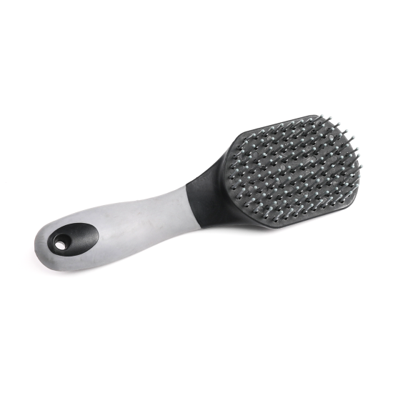 فرشاة للعرف والذيل