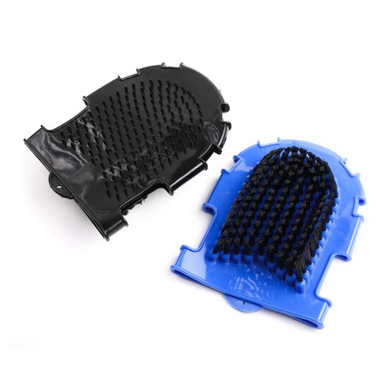 محسة مطاط بفرشاة