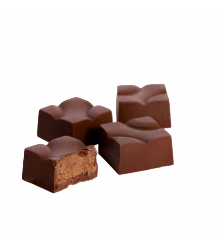 شوكولاته جاندويا لوز شوكولاته جاندويا لوز