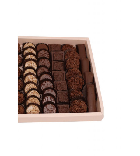 علبة شكولاتة  31