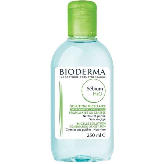 بيوديرما محلول سيبيوم للبشرة الدهنية 250 مل