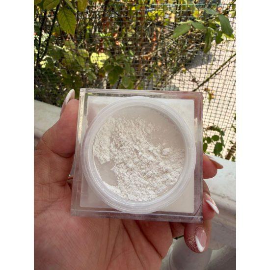 Loose powder number 1