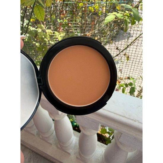 Compact powder number 3 Compact powder number 3