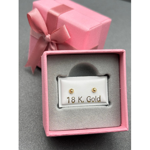 حلق طبي ذهب عيار18