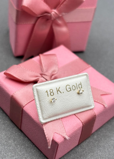 حلق طبي ذهب عيار18