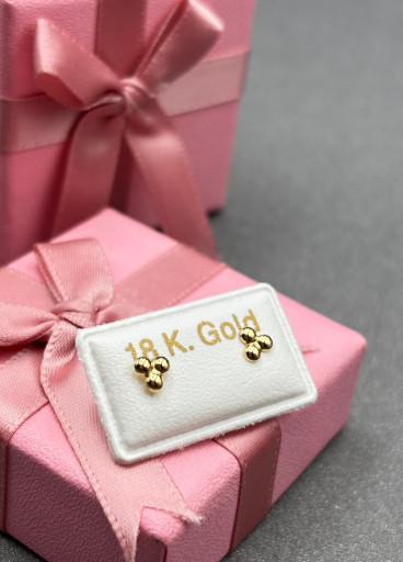 حلق طبي ذهب عيار18