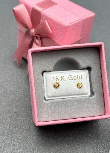 حلق طبي ذهب عيار18