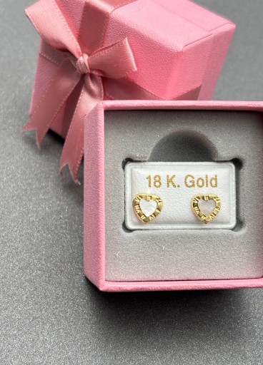 حلق طبي ذهب عيار18