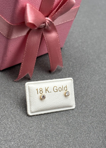 حلق طبي ذهب عيار18