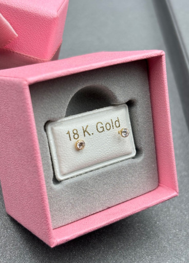 حلق طبي ذهب عيار18