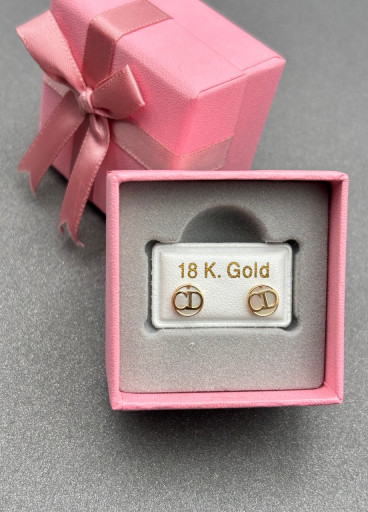 حلق طبي ذهب عيار18