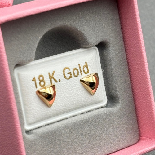 حلق طبي ذهب عيار18