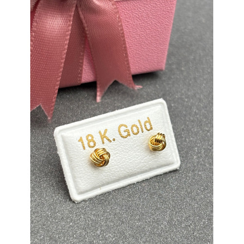 حلق طبي ذهب عيار18