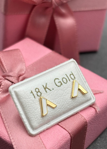 حلق طبي ذهب عيار18