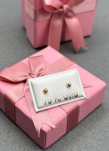 حلق طبي ذهب عيار18