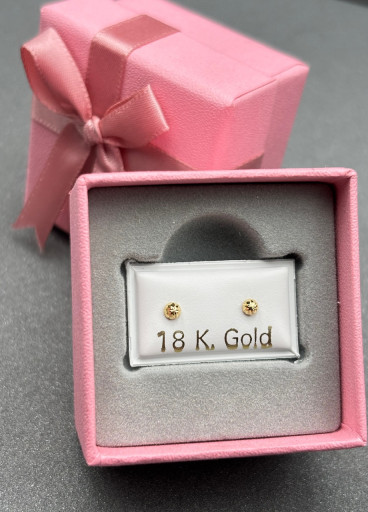 حلق طبي ذهب عيار18