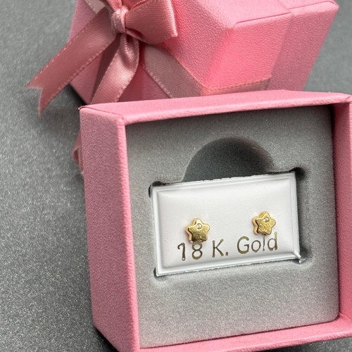 حلق طبي ذهب عيار18