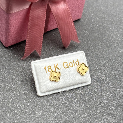 حلق طبي ذهب عيار18