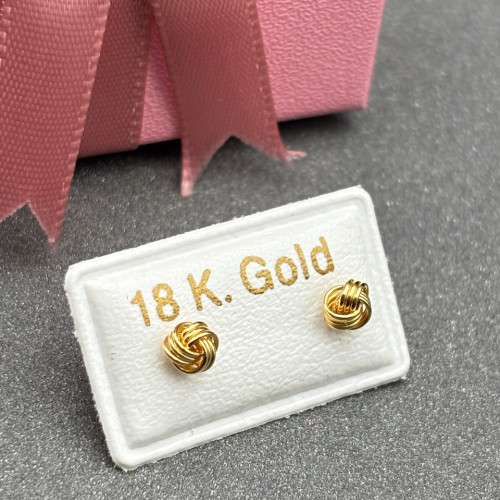 حلق طبي ذهب عيار18