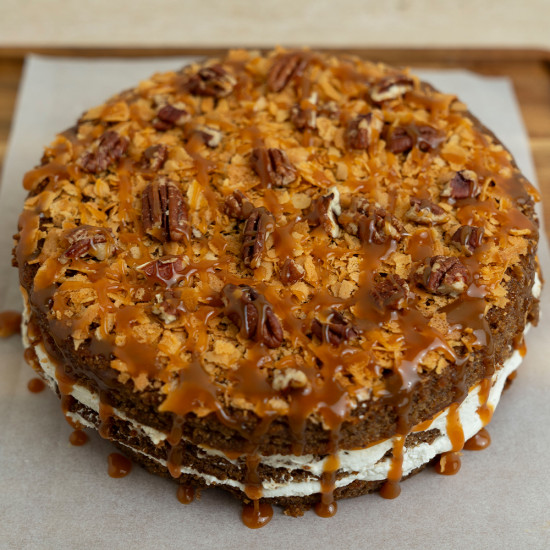 كيكة التمر الفاخرة الكبيرة | حلويات تمرية للمناسبات الفاخرة