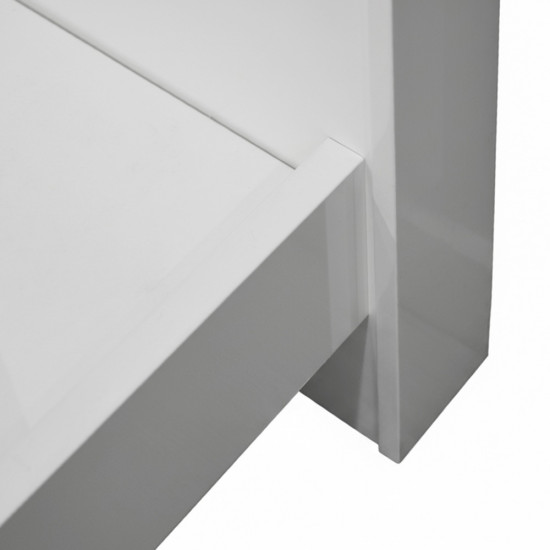 سرير مودرن خشبي أبيض مع كمودينو جانبي عملي