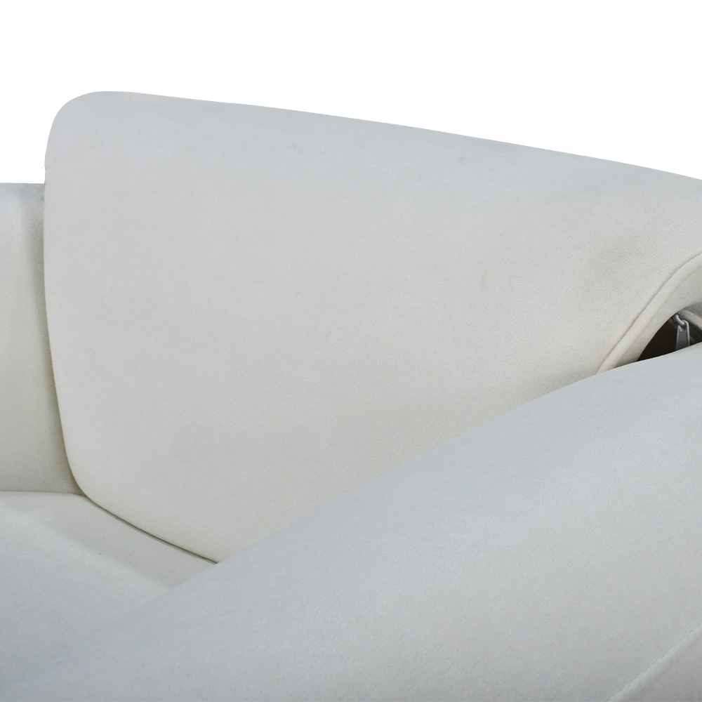 كرسي مفرد مودرن بتصميم فاخر أوف وايت