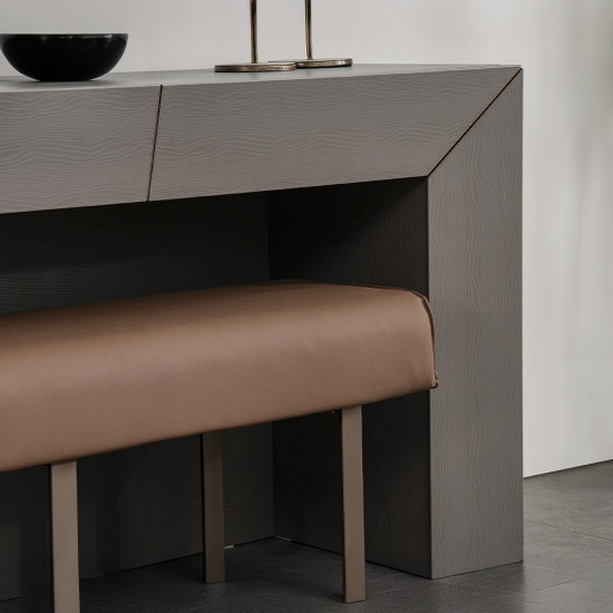 غرفة نوم فاخرة متكاملة مودرن بتصميم تركي