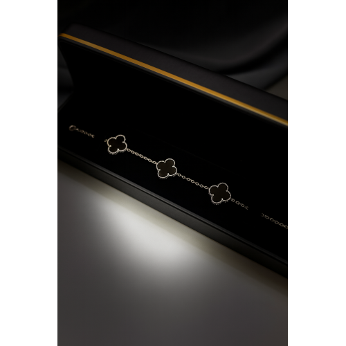 أسوارة يد أسوارة يد