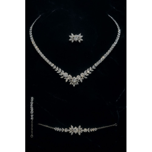 طقم مناسبات طقم مناسبات