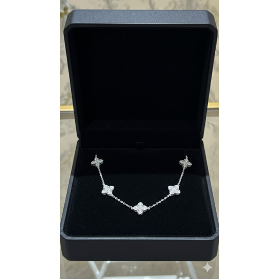 سلاسل الفخامة 