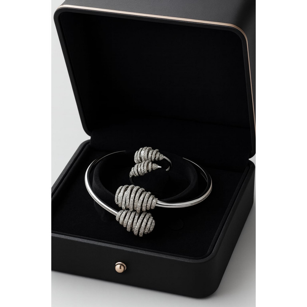 أساور جوليري