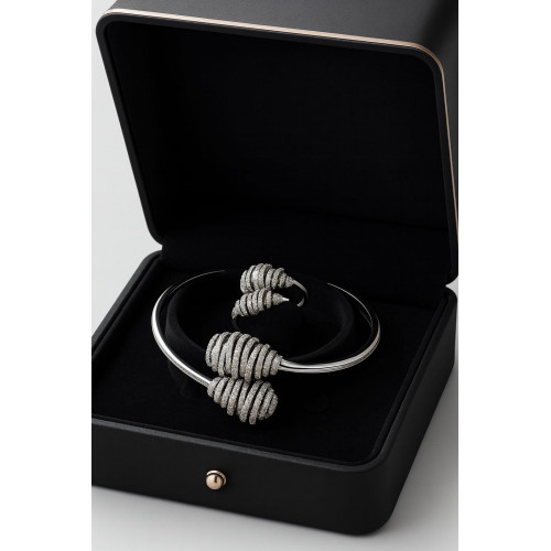 أساور جوليري أساور جوليري