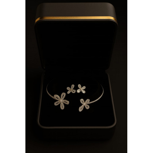 اساور جوليري اساور جوليري