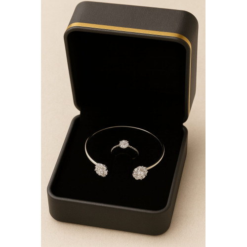 اساور جوليري اساور جوليري