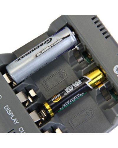 Opus BT- C700 4 Slots Intelligent AA AAA Battery Charger For NiCd NiMH Battery