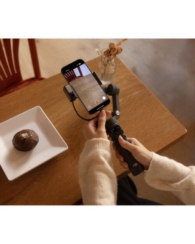 DJI Osmo Mobile 7P Smartphone Gimbal DJI Osmo Mobile 7P Smartphone Gimbal