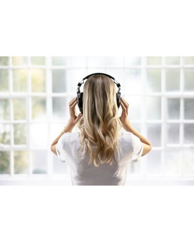 RODE NTH-100 Professional Closed-Back Over-Ear Headphones (Black)