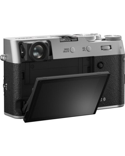 FUJIFILM X100VI Digital Camera (Silver)