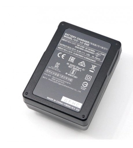 شاحن للكانون Canon LC-E6E Battery Charger for Canon EOS 5D Mark II/III/IV, 5DS, 5DS R, 6D, 6D Mark II, 7D, 7D Mark II, 60D, 70D, 80D, 90D, R, R5, R6, Ra, XC10, XC15, BMPCC 4K, BMPCC 6K شاحن للكانون Canon LC-E6E Battery Charger for Canon EOS 5D Mark II/III/IV, 5DS, 5DS R, 6D, 6D Mark II, 7D, 7D Mark II, 60D, 70D, 80D, 90D, R, R5, R6, Ra, XC10, XC15, BMPCC 4K, BMPCC 6K