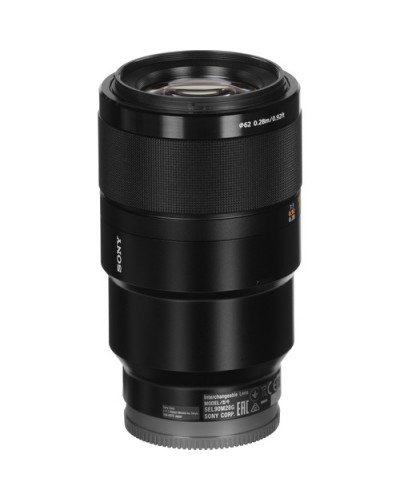 Sony FE 90mm f/2.8 Macro G OSS Lens