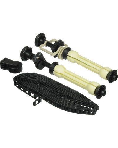 Holding Three Seamless Backdrops Holding Three Seamless Backdrops